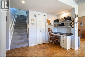 6281 Pleasant Valley Road - Photo 15
