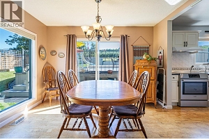 6281 Pleasant Valley Road - Photo 17