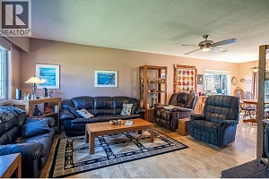 6281 Pleasant Valley Road - Photo 21