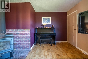 6281 Pleasant Valley Road - Photo 23