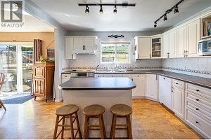 6281 Pleasant Valley Road - Photo 3