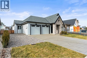 2447 Bradley Drive - Photo 3