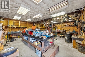 3550 Benvoulin Road - Photo 45