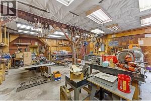 3550 Benvoulin Road - Photo 46