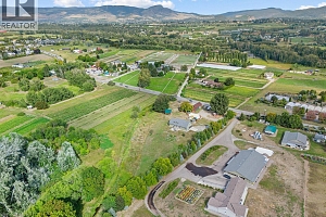 3550 Benvoulin Road - Photo 64