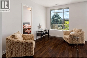 1495 Graham Street Unit# 304 - Photo 9