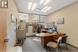 1674 Bertram Street Unit# 300 - Photo 8