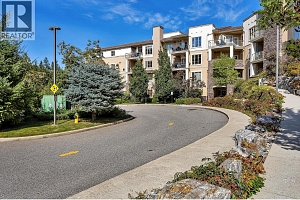 1875 Country Club Drive Unit# 1317 - Photo 2