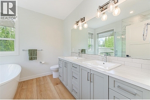 3475 Mabel Lake Place - Photo 18