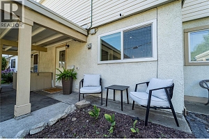 700 Collingwood Drive Unit# 4 - Photo 2