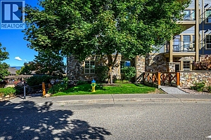 107 Village Centre Court Unit# 114 Lot# 57 - Photo 24