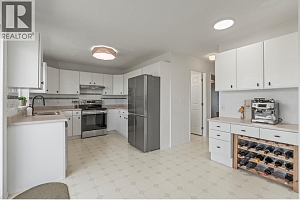 9110 Smith Road - Photo 12