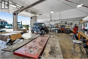 2903 43 Avenue - Photo 18