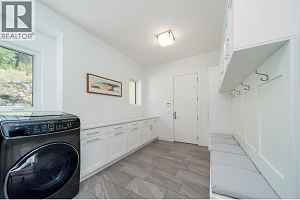 4451 Hayes Road - Photo 32