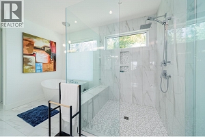 4451 Hayes Road - Photo 42