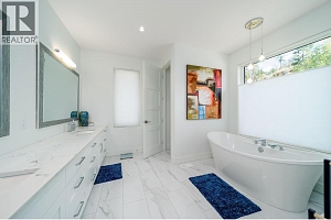 4451 Hayes Road - Photo 44