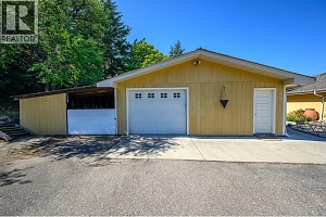 7848 Okanagan Landing Bench Road - Photo 17