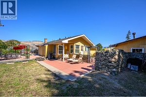 7848 Okanagan Landing Bench Road - Photo 27