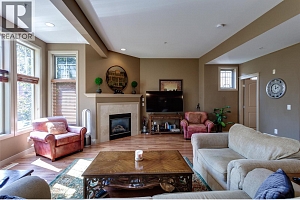 1795 Country Club Drive Unit# 105 - Photo 16