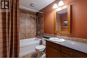 1795 Country Club Drive Unit# 105 - Photo 34