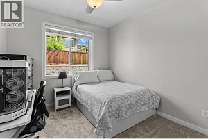 311 Poonian Street - Photo 36