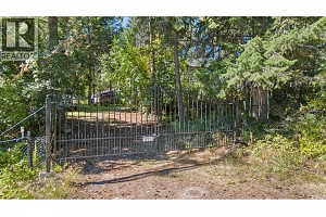 811 Firwood Road - Photo 6