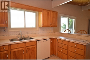 6609 Southwind Road - Photo 11