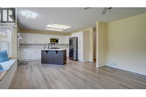 653 6th Street - Photo 13