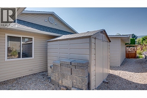 653 6th Street - Photo 31