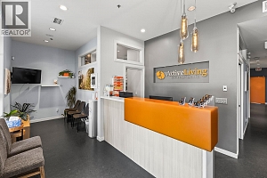 565 Osprey Avenue - Photo 2