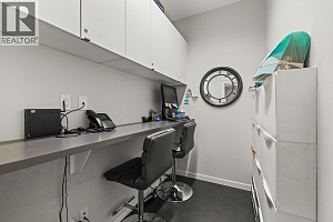 565 Osprey Avenue - Photo 35