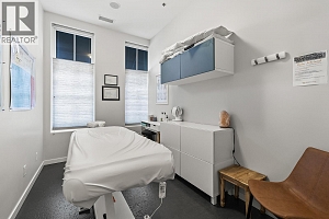 565 Osprey Avenue - Photo 36