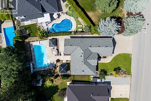 1687 Spruceglen Drive - Photo 7