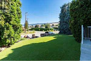 1685 Jonathan Road - Photo 32