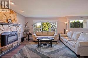 1685 Jonathan Road - Photo 4