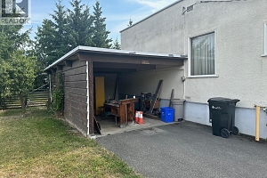 3505 33 Street - Photo 2