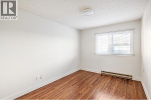 555 Rowcliffe Avenue Unit# 307 - Photo 10