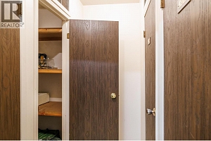 555 Rowcliffe Avenue Unit# 307 - Photo 30