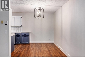 555 Rowcliffe Avenue Unit# 307 - Photo 4