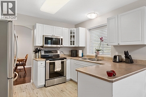 348 Wallace Road - Photo 10