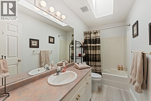 348 Wallace Road - Photo 17