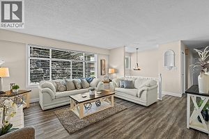 1085 Tamarack Drive - Photo 2