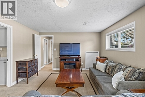 1085 Tamarack Drive - Photo 33