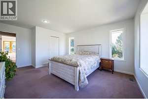 4491 Hebbert Road - Photo 54