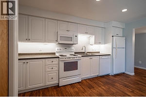 4491 Hebbert Road - Photo 62