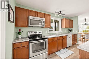 5749 MacKenzie Road - Photo 13