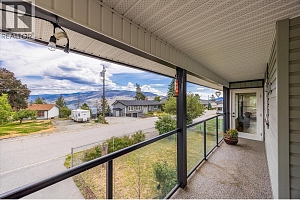 5749 MacKenzie Road - Photo 18