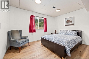 5749 MacKenzie Road - Photo 31
