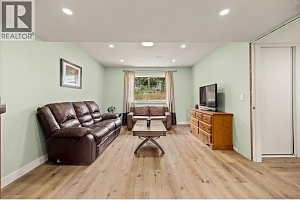 5749 MacKenzie Road - Photo 33