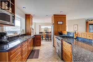 8804 Mariposa Place - Photo 12